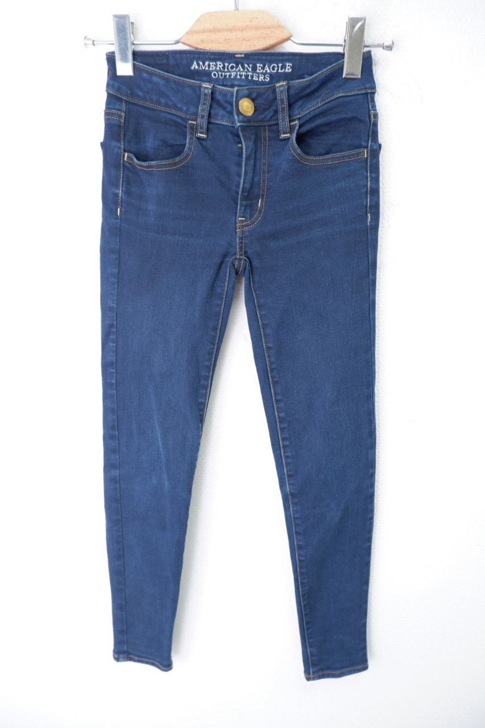 Джинсы American Eagle стильные на 11-12 лет