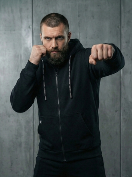 Толстовка с капюшоном и карманом на молнии мужская LEGENDA Urban черная