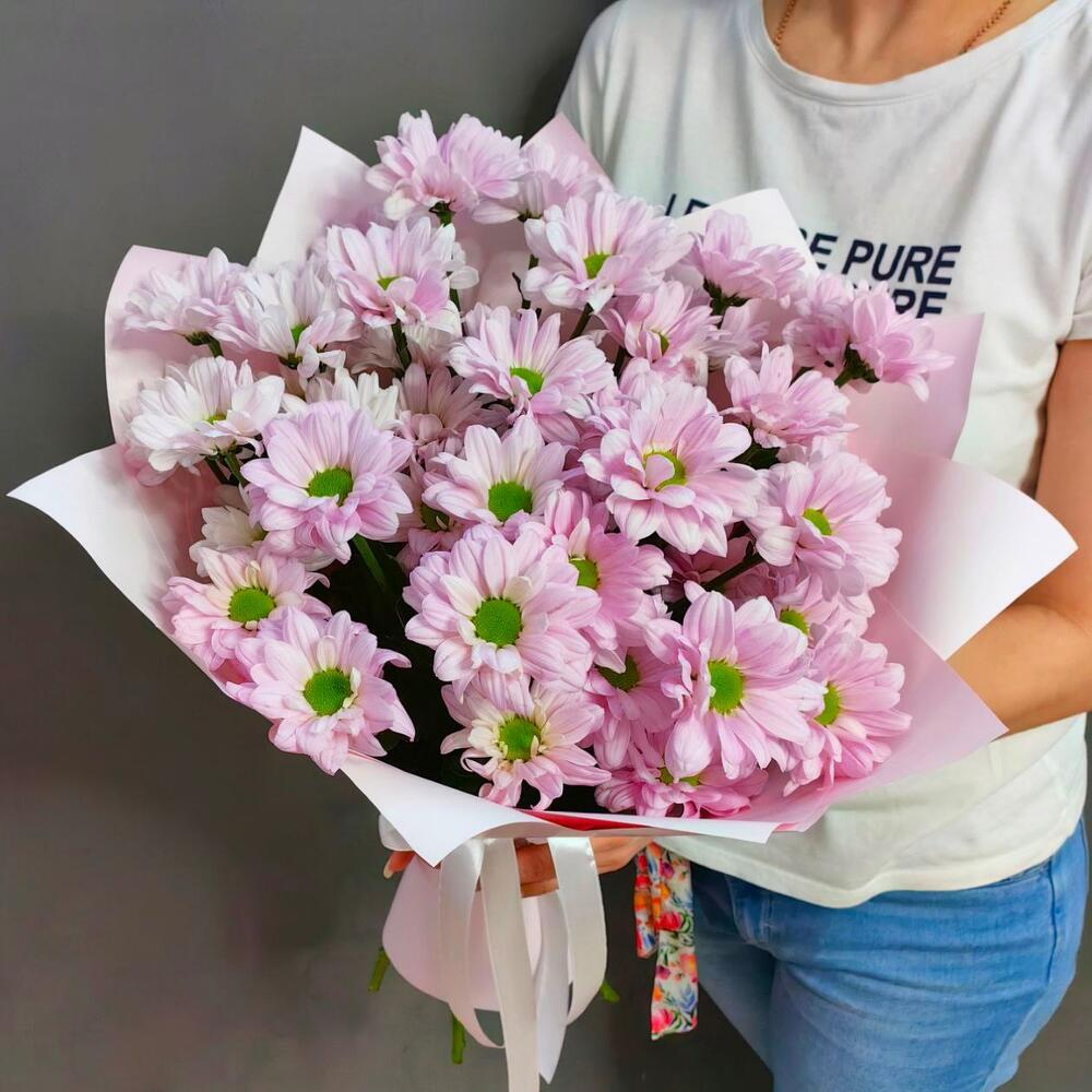 Букет из 5 кустовых хризантем сорта "Kennedy rosy"