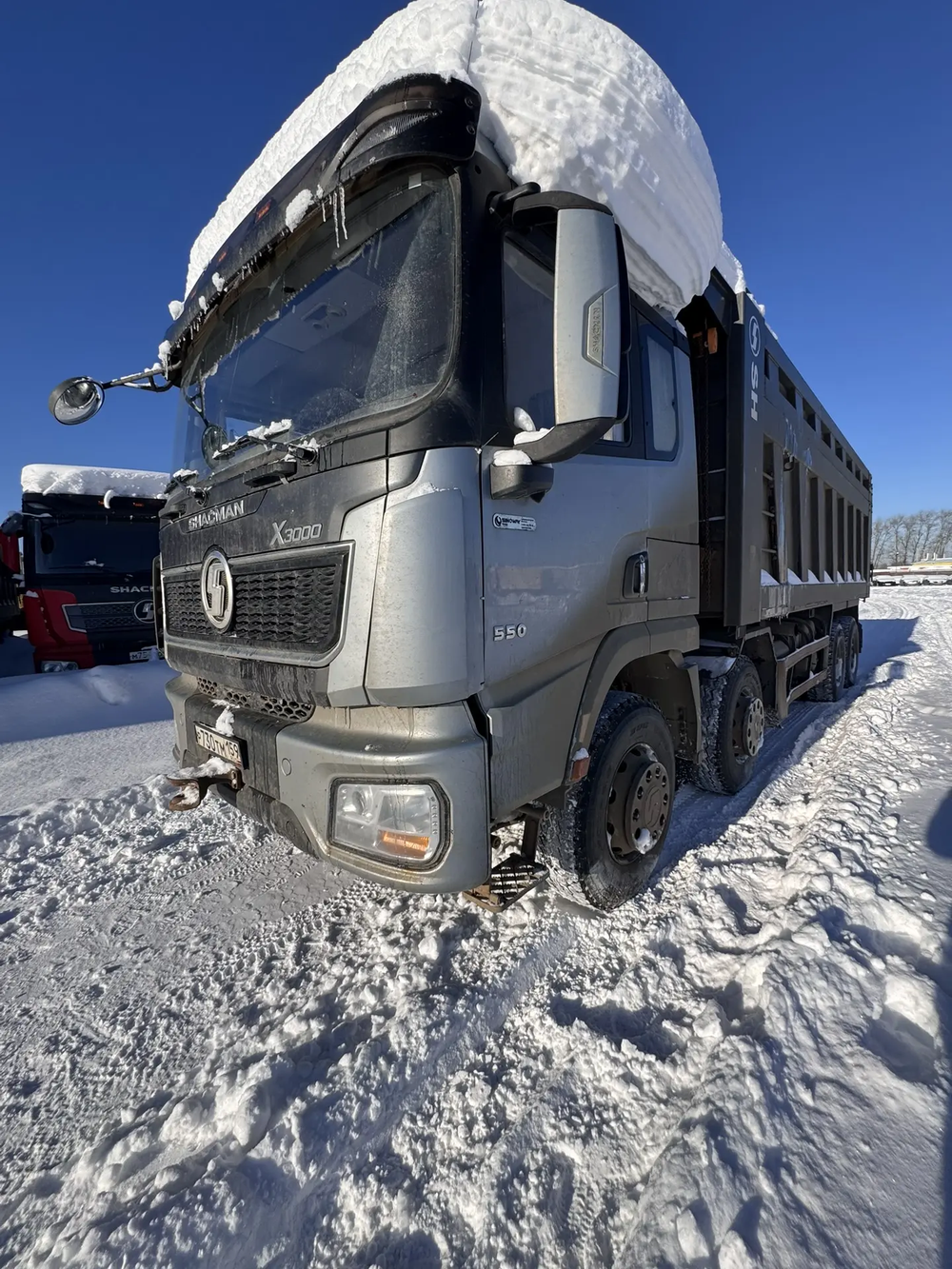 Shacman (Shaanxi) SX* 8x4 Самосвал SX331863366 (Дизельный, 12,5 л, 544 л.с., МТ)