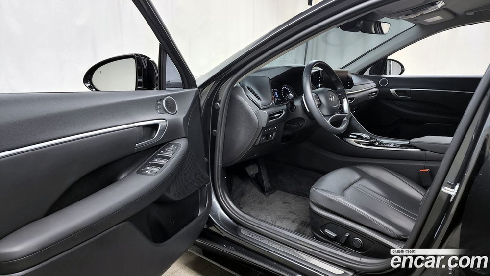 Hyundai Sonata (DN8) 1.6 Turbo (03.2021)