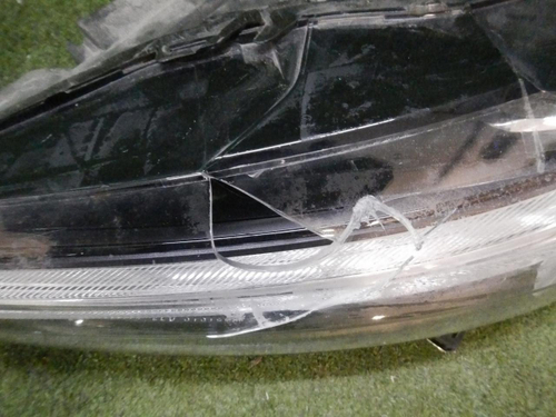 Битая Фара левая Volvo XC60 2 (2017-2021) LED