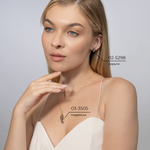 Серьги-пусеты «Чёрные пантеры» из лимонного золота