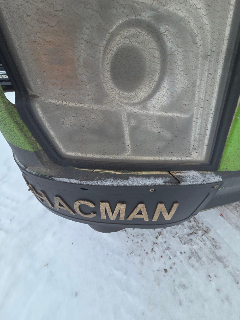Shacman (Shaanxi) SX* 6x4 Седельный тягач SX42584V324 (Дизельный, 11,6 л, 423 л.с., МТ)
