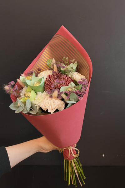 Букет с конфетами Ferrero