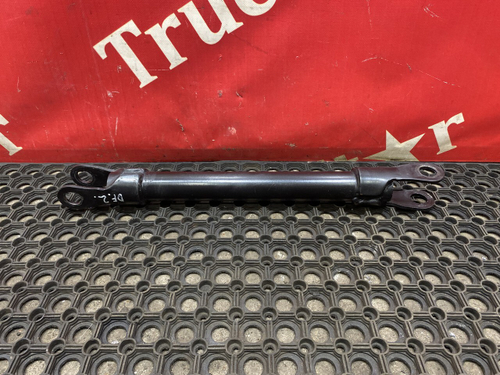 Стойка заднего стабилизатора 2024г