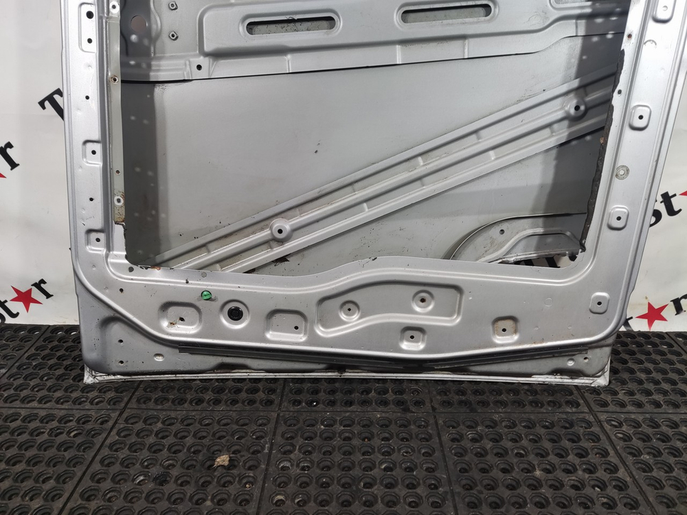 Дверь правая 2023 год.