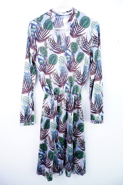 Платье Betrendy шелковистое, визуально на 42 размер