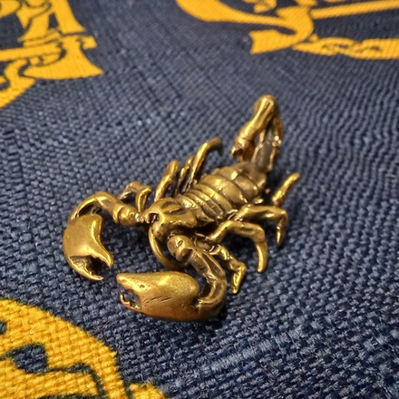 Подвеска. Скорпион (статуэтка\подвеска)