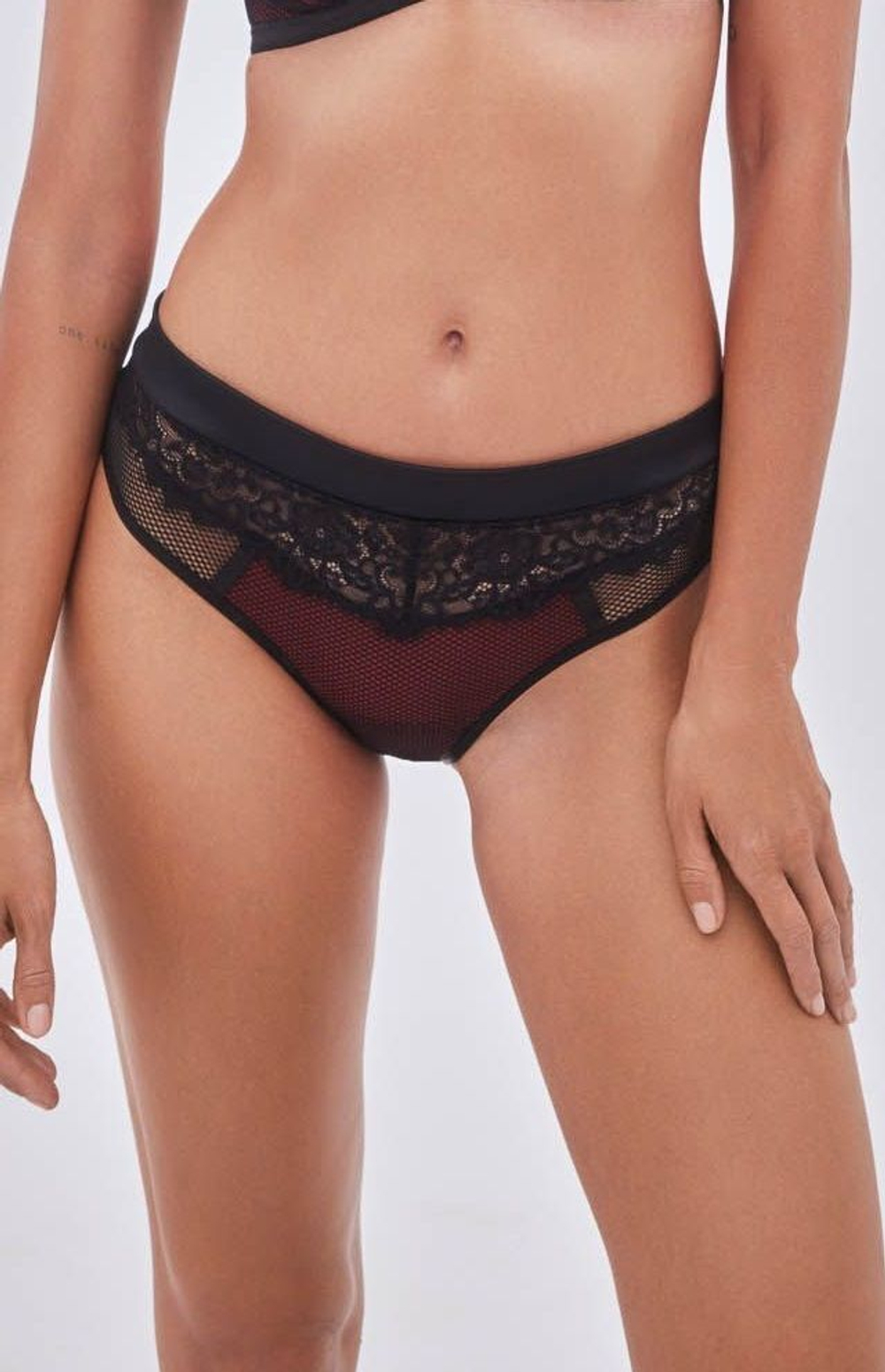 Трусики-бразилиана Heartbeat (Размер: 36) (Цвет: черный)