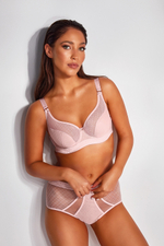 Бюстгальтер Powdery Charm Half padded Bella Misteria