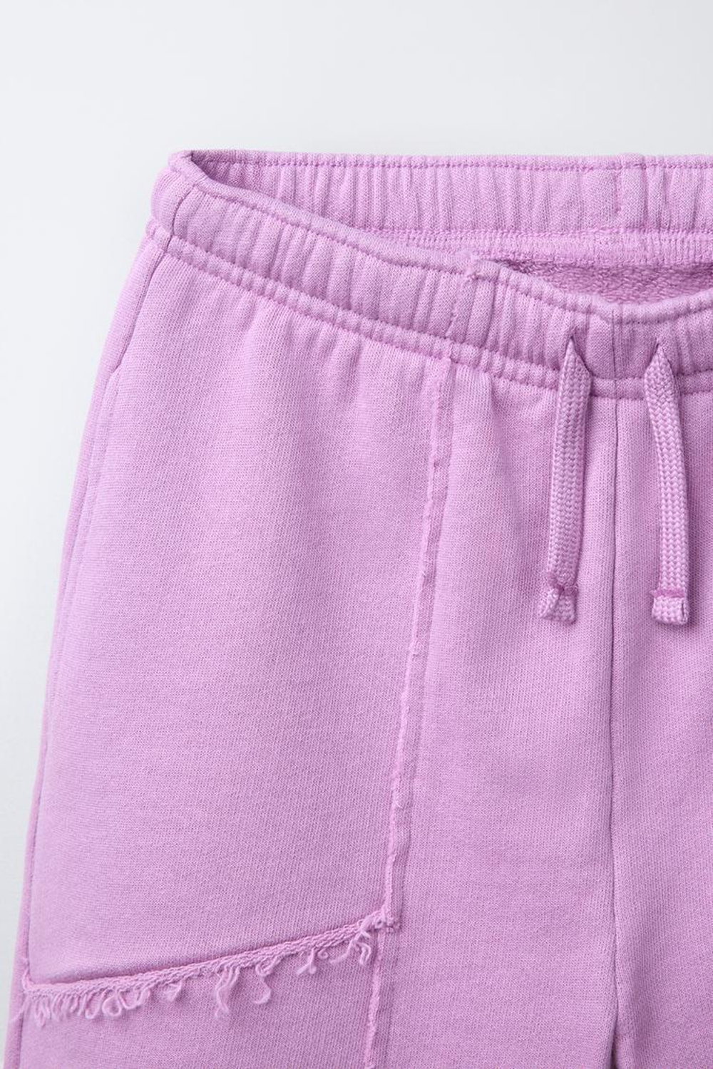 ZARA ШОРТЫ-БЕРМУДЫ ИЗ ТКАНИ С ЭФФЕКТОМ ПОТЕРТОСТИ, СИРЕНЕВЫЙ