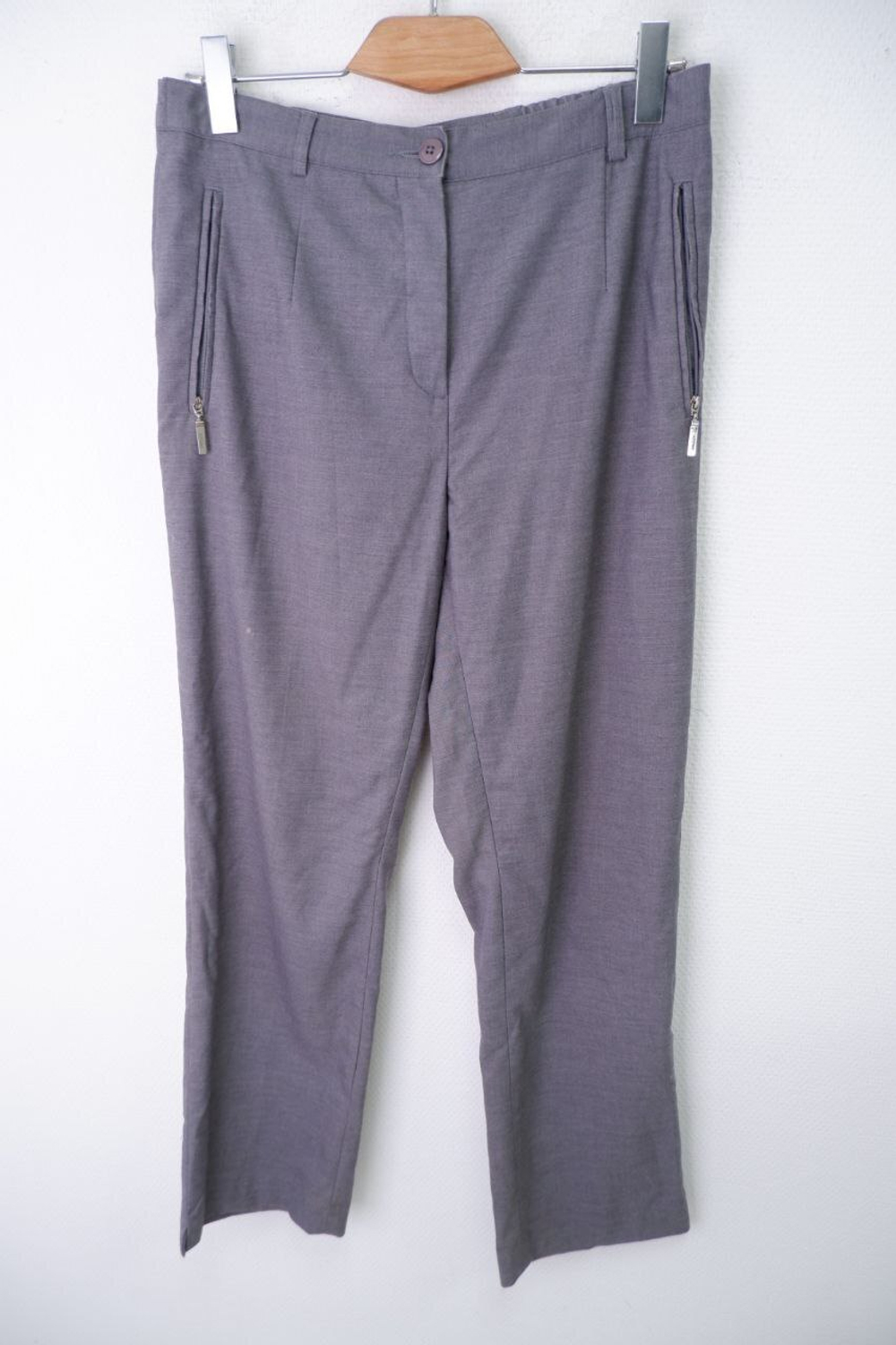 Брюки серые 48 размер