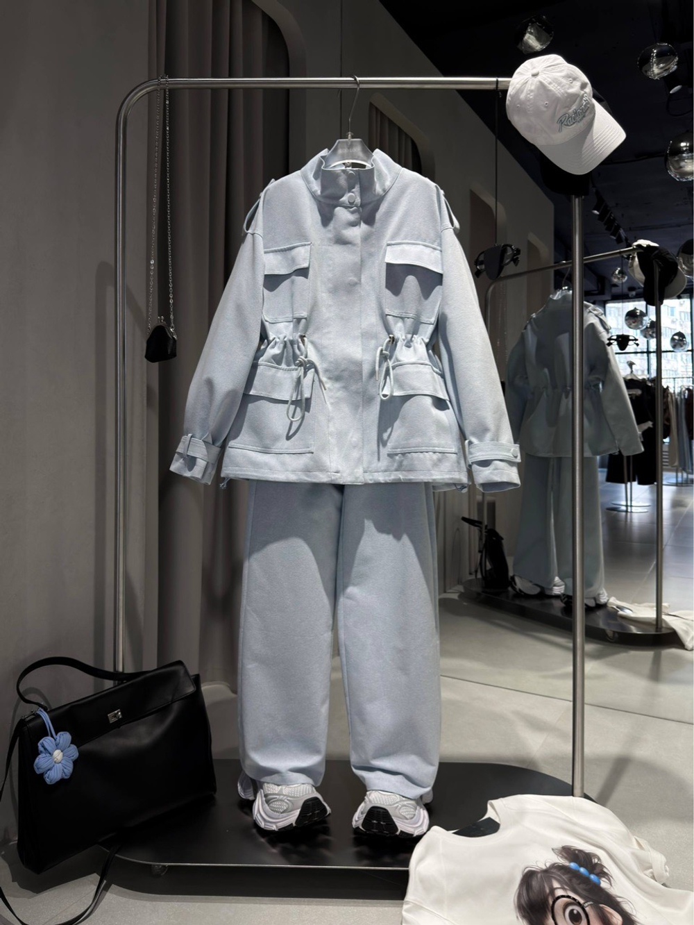 Тренч из хлопка с накладными карманами