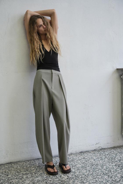 ZARA БРЮКИ BALLOON С ЗАЩИПАМИ, ЗЕЛЕНЫЙ/СЕРЫЙ