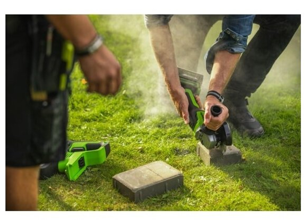 УШМ GREENWORKS GD24AGK2 в компл. с АКБ 2Ач. и ЗУ (3200207UA)