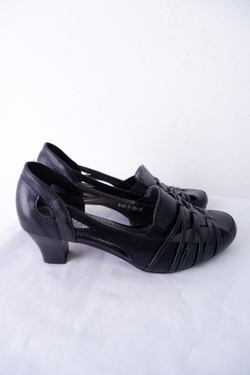 Туфли "Коронате" кожаные 39 размер