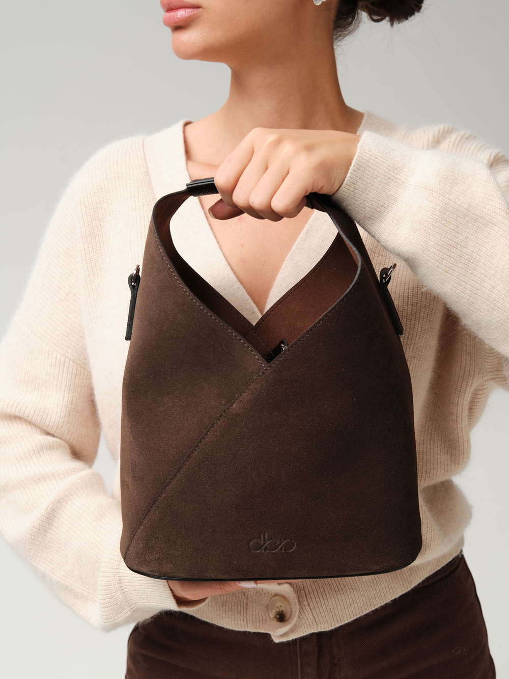 Замшевая сумка Rebecca DBR 31370 черный каштан