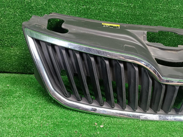 Решетка радиатора Skoda Rapid 1 (2012-2020)