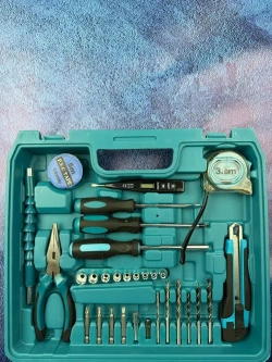 Дрель шуруповерт аккумуляторный TibWolf 18V 2 АКБ с набором инструментов 24 насадки и перчатки в наборе