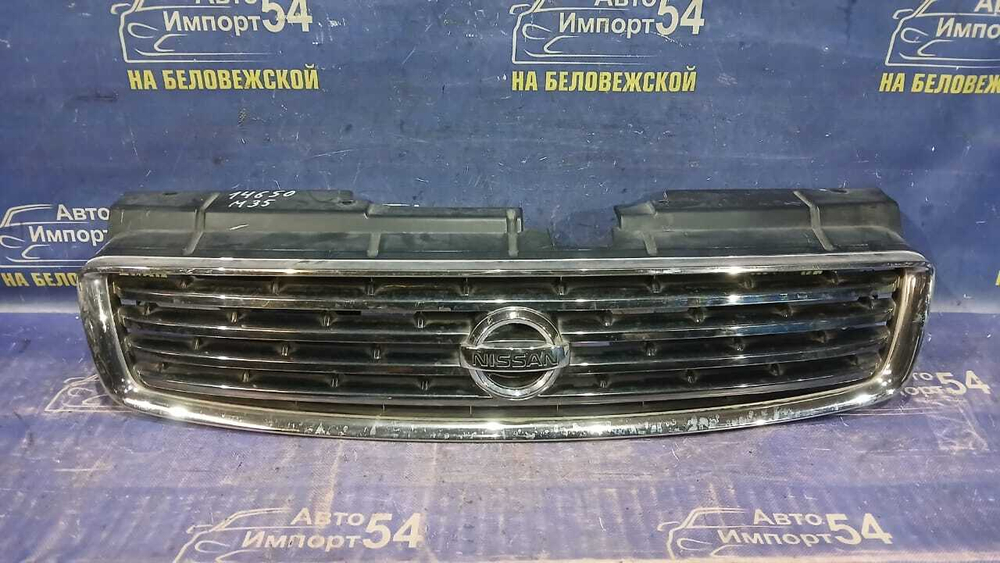 Решетка радиатора NISSAN STAGEA 2004-2007