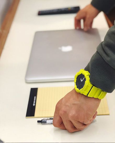 Наручные часы Casio G-SHOCK GBA-800-9AER с шагомером