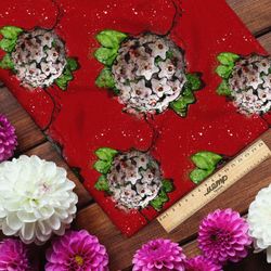 Ткань габардин белые цветы шаровой формы