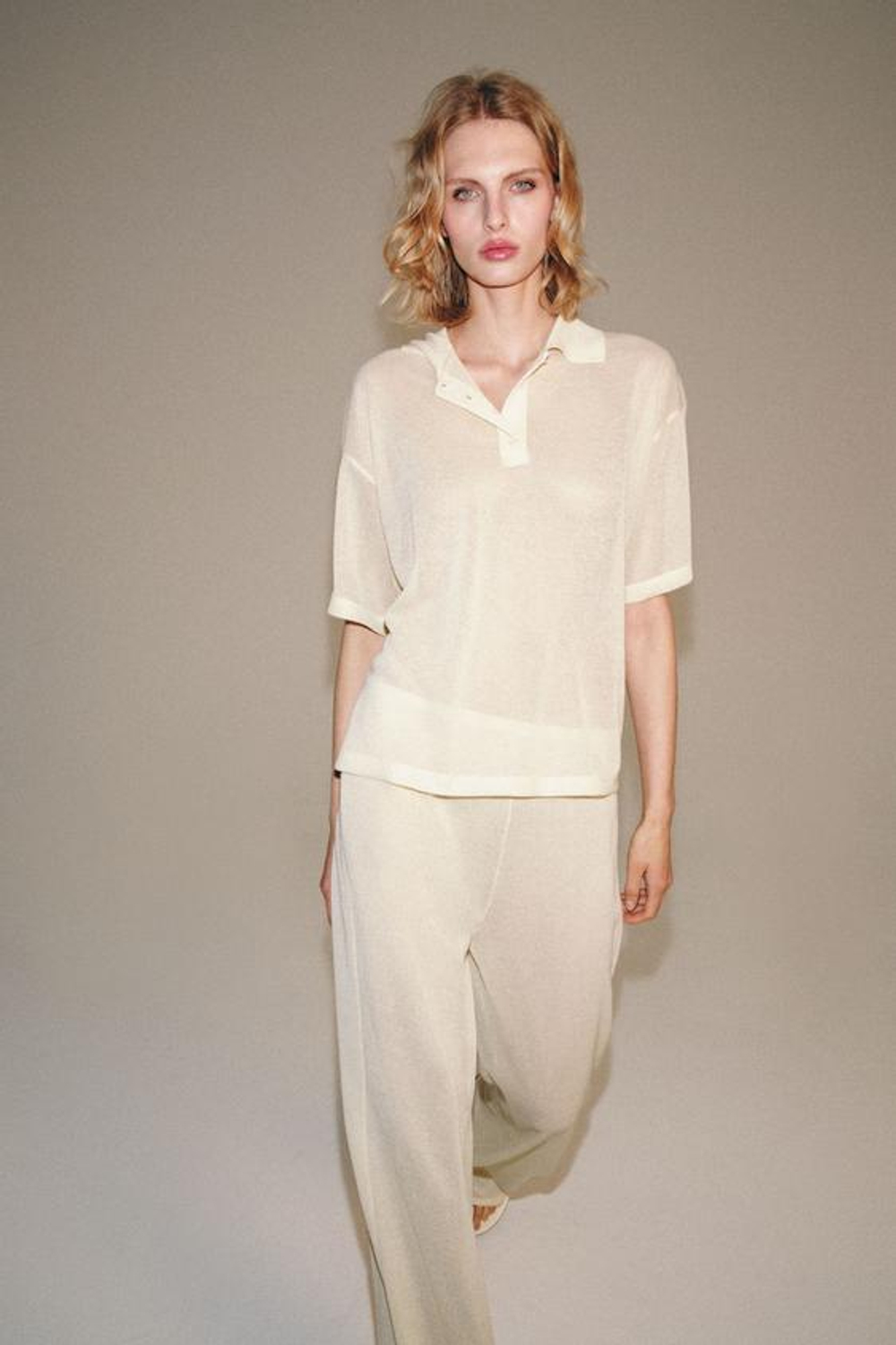 ZARA БРЮКИ ПРЯМОГО КРОЯ, ЭКРЮ