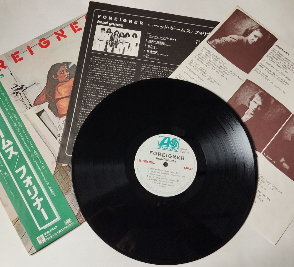 Винтажная виниловая пластинка LP Foreigner Head Games (Japan 1979) (Obi Copy)