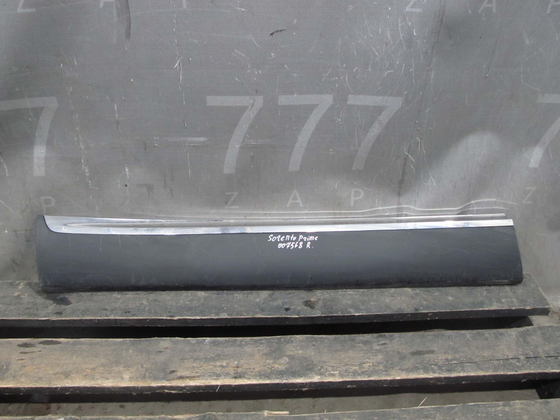 Накладка двери Kia Sorento 3 Prime (UM) 14-20 Б/У Оригинал 87721C5200