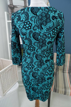 Платье оригинальное 42 размер