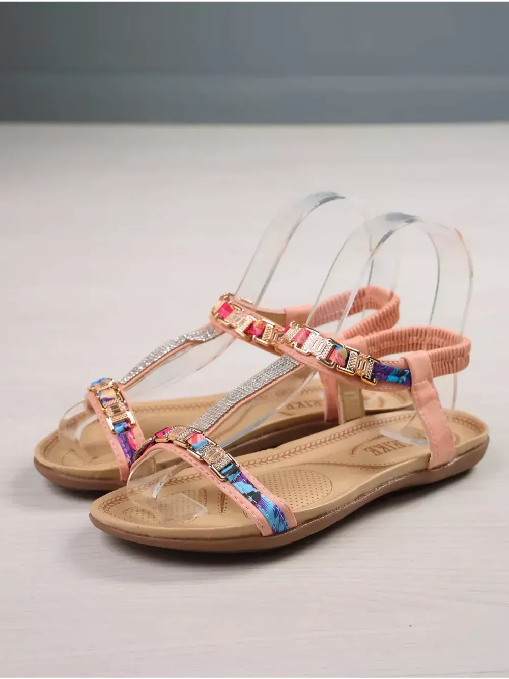 Сандалии летние