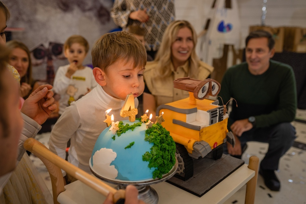 WALL-E Party