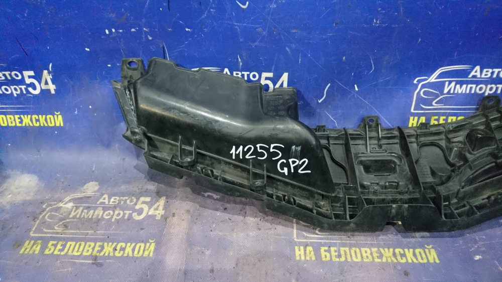 Решетка радиатора Honda FIT SHUTTLE 2011-2013