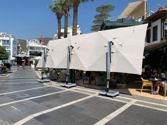 Зонт профессиональный 3х3 м Banana Plus, серебристый, бежевый