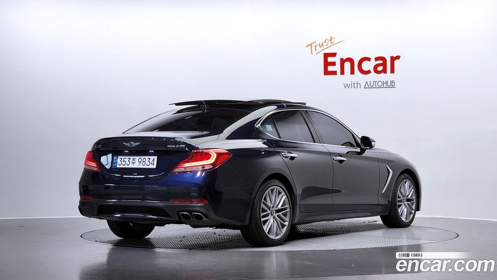 Genesis G70 2.0T AWD (08.2020)