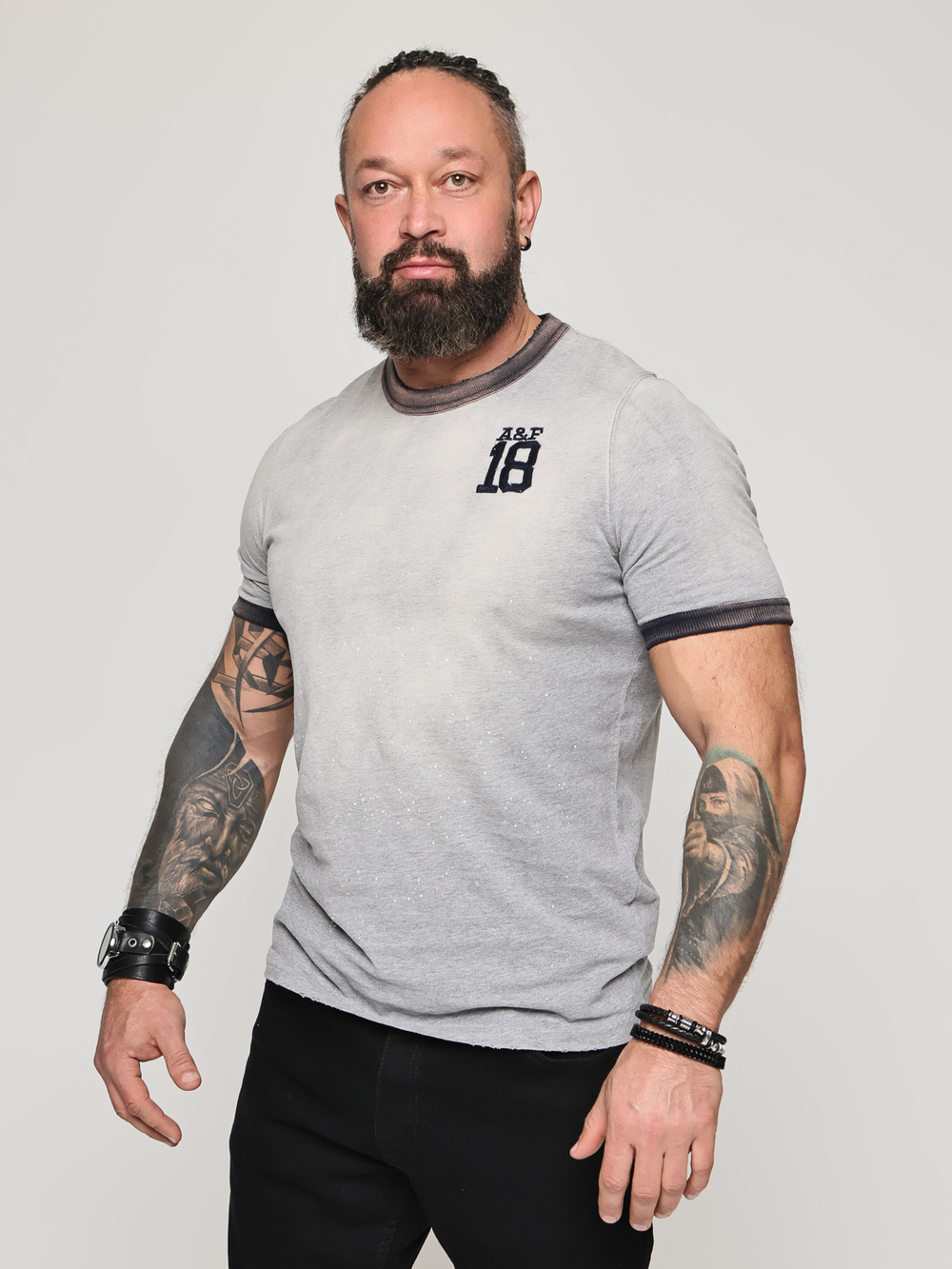 Футболка Abercrombie & Fitch ABF37