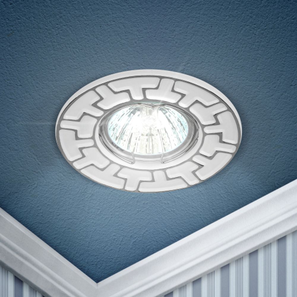 Светильник встраиваемый штампованный ЭРА ST5 CH/WH под лампу MR16 GU5.3 белый/хром | Штампованные встраиваемые светильники