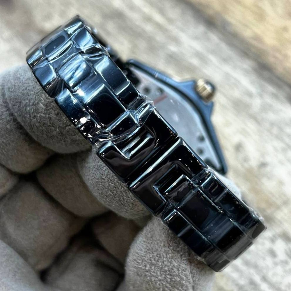 Часы CHANEL