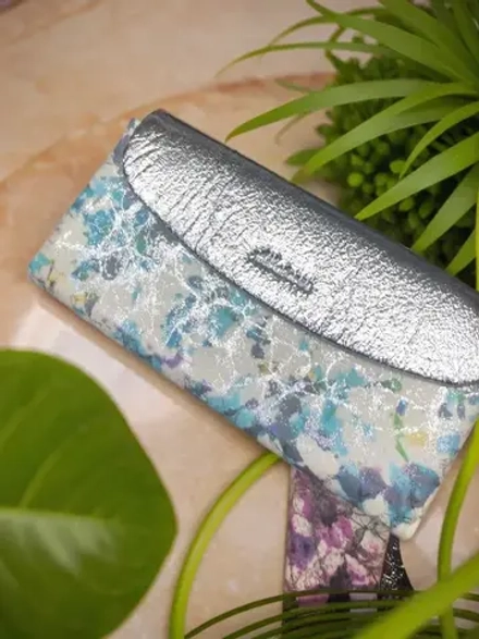 Компактный кошелек из лазерной натуральной кожи