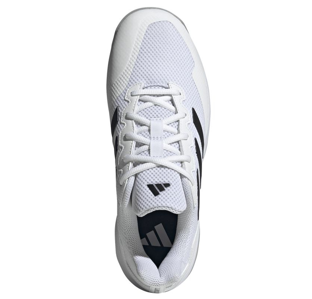 Теннисные кроссовки Adidas GameCourt 2 Omnicourt - footwear white/coal black/grey