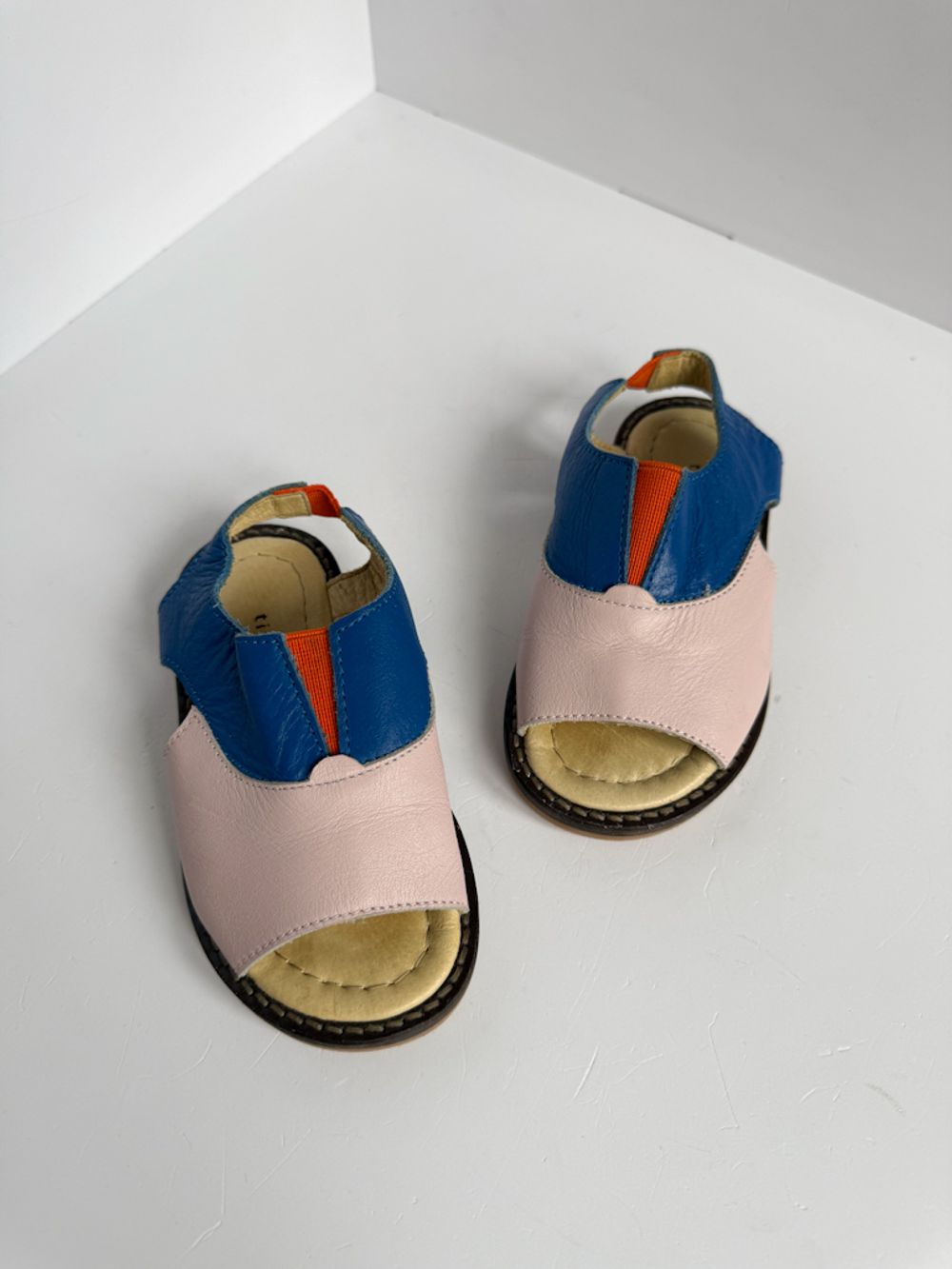 Кожаные сандалии Tinycottons, 23