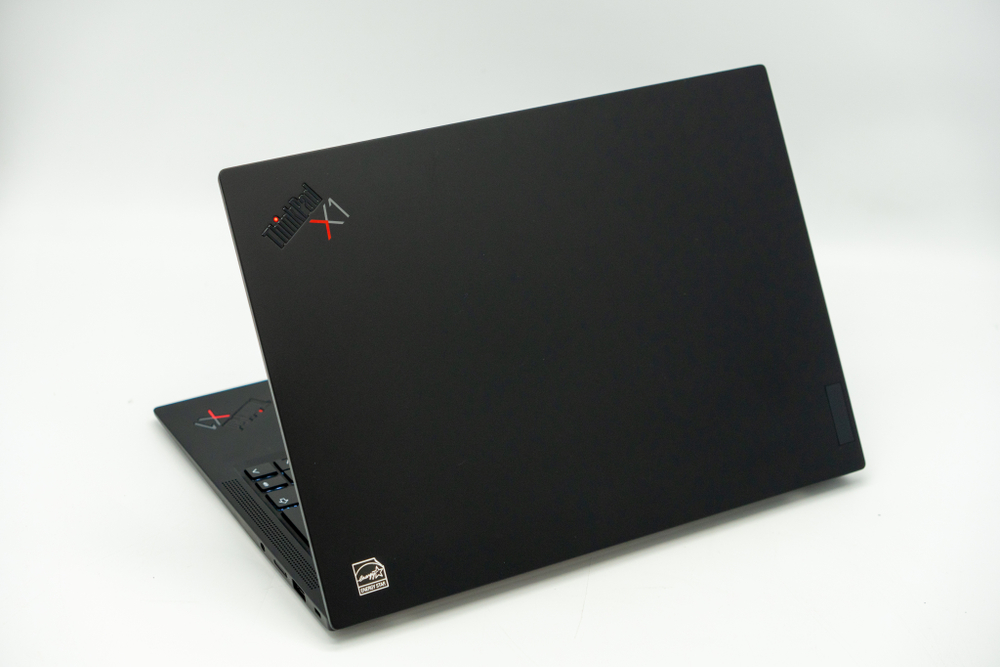 Ноутбук Lenovo ThinkPad X1 Carbon Gen 10 ( i5-1245U )