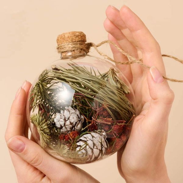 Какой новогодний шар раскроет ваш характер? Пройдите наш небольшой тест!