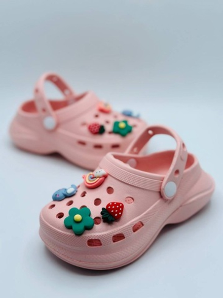 Шлепанцы для девочек Buba Strawberry