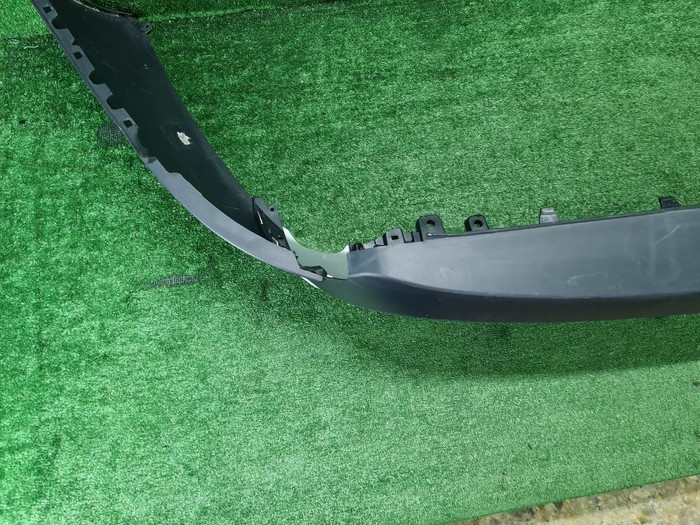 Юбка заднего бампера Land Rover Discovery 5 (2016-2021)