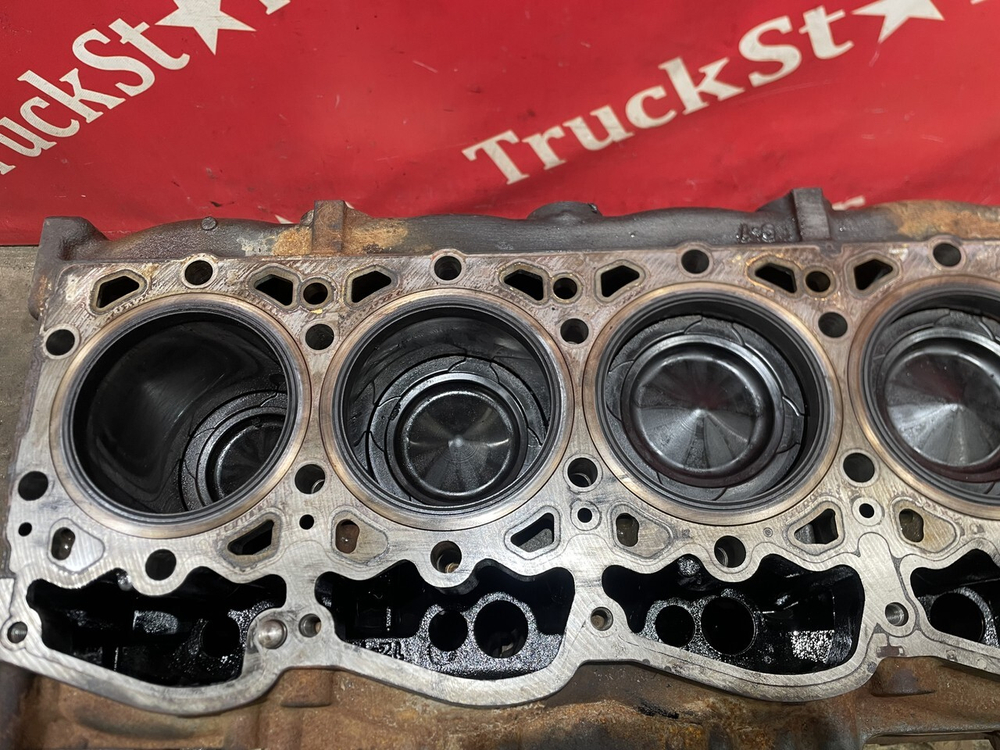 Шорт-блок двигателя MX13 2019г.