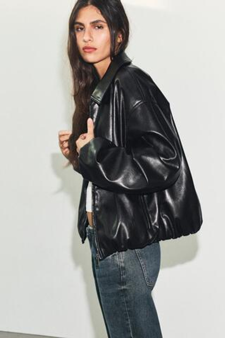 ZARA БОМБЕР ИЗ ИСКУССТВЕННОЙ КОЖИ, ЧЕРНЫЙ
