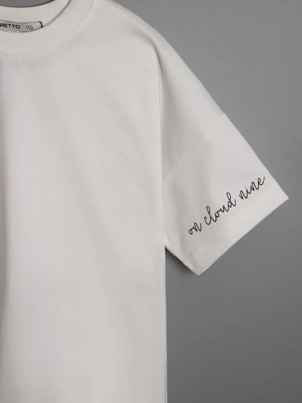 Футболка для девочки на лето