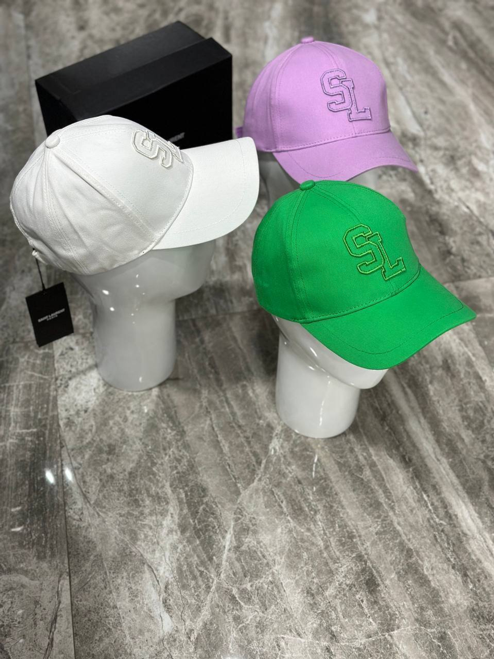 Бейсболка Saint Laurent